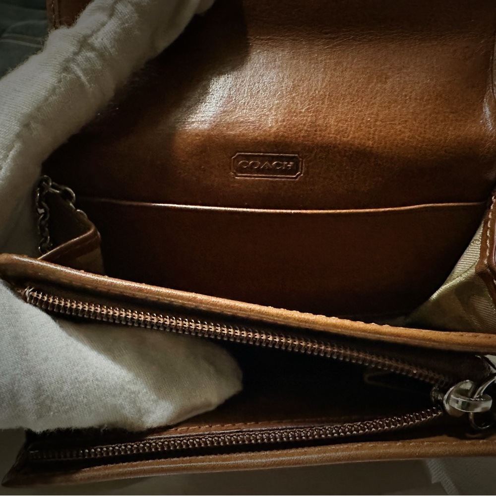 Vintage Coach clutch wallet 2004 year Brown Leather Wallet - Picture 7 of 17